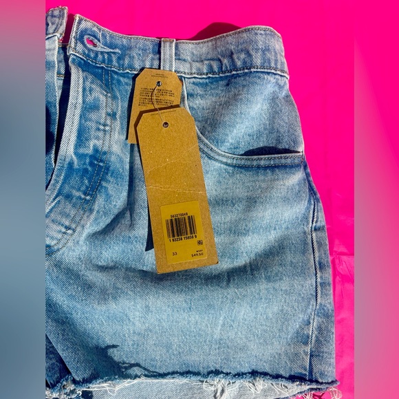 Levi’s shorts size 33 high rise New With Tags - Picture 12 of 13
